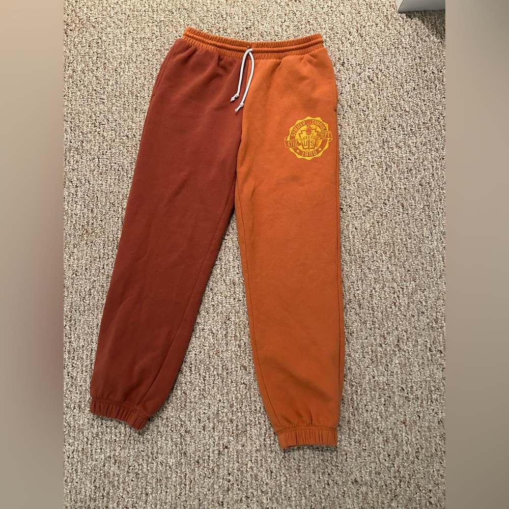 Art class Target sweatpants size 14/16 youth